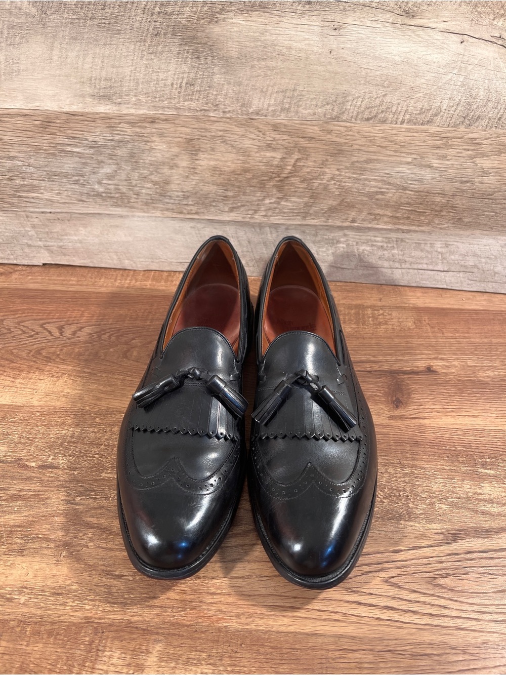 Allen Edmonds Mansfield Black Leather Kiltie‎ Tassel Loafers Wingtip Brogue